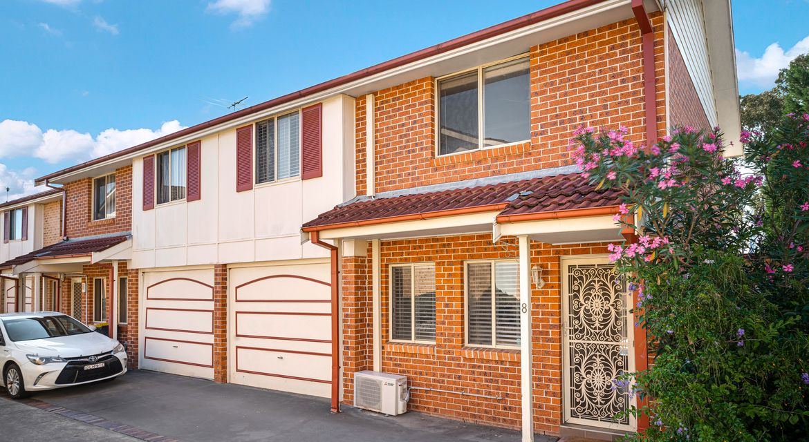 Quakers Hill 8/26 Highfield Road