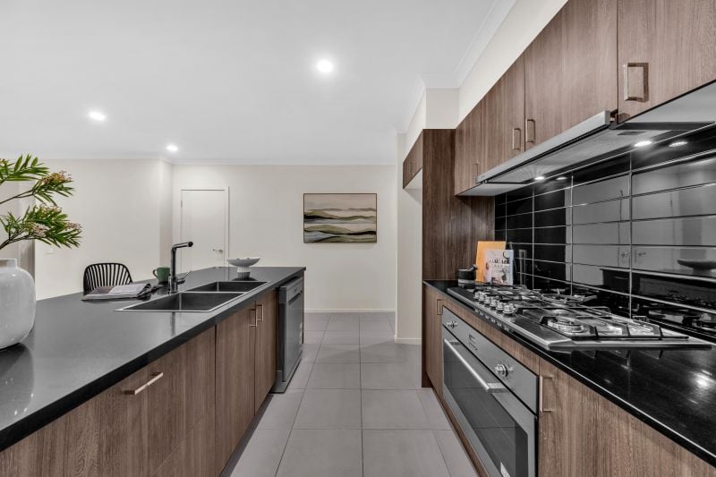 27 Boglis Avenue, Wollert
