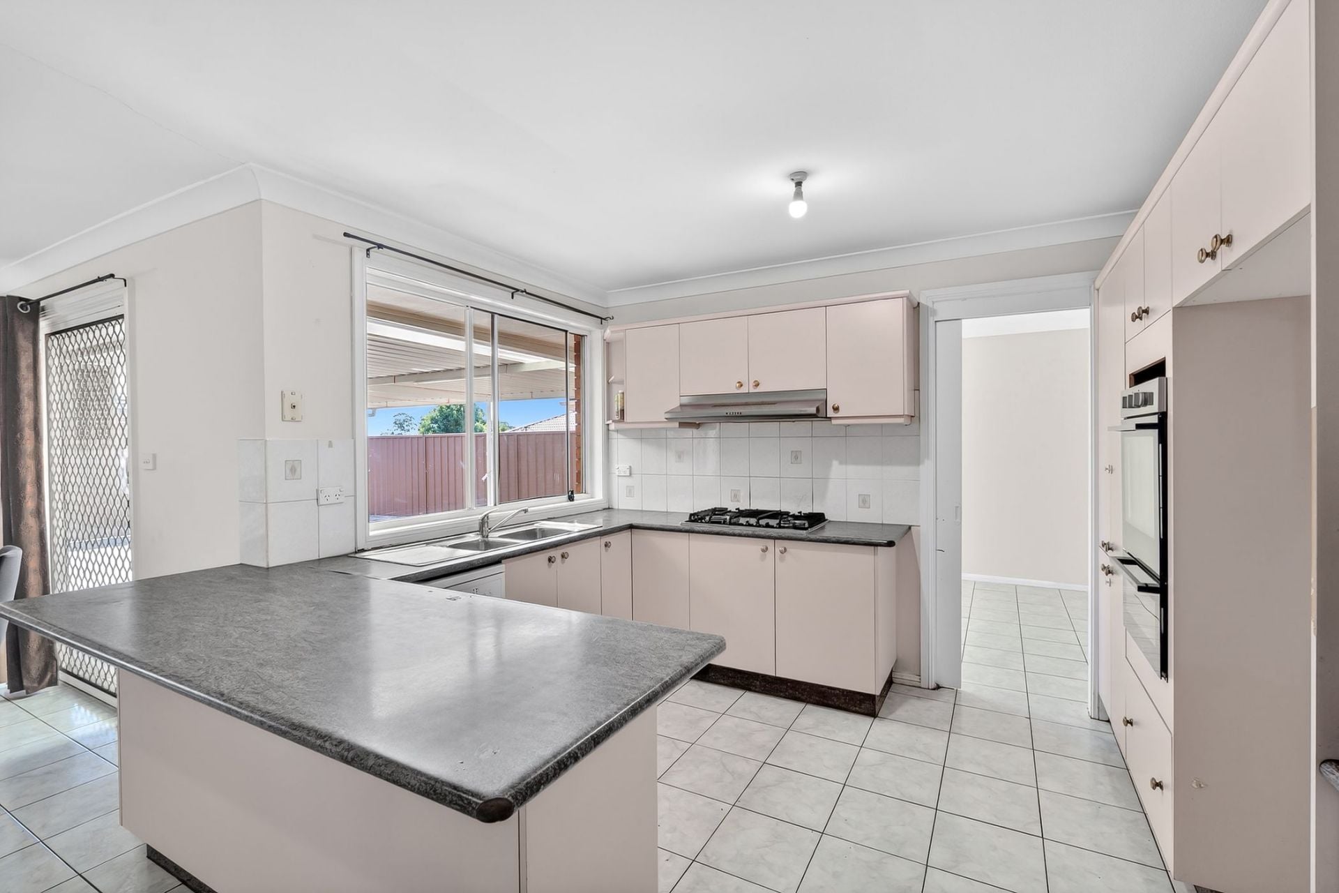 7-7A Falmouth Road, Quakers Hill, Quakers Hill - Thumbnail 5