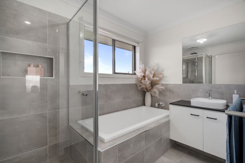 24 Boglis Avenue, Wollert