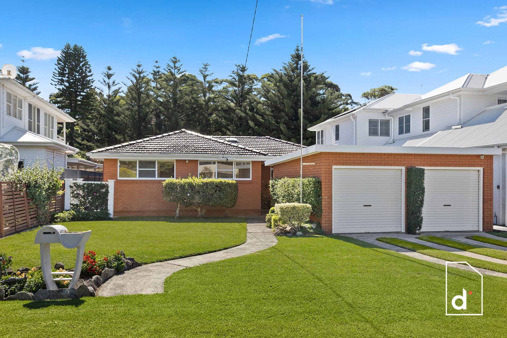 10 Hutton Avenue, Bulli NSW 2516