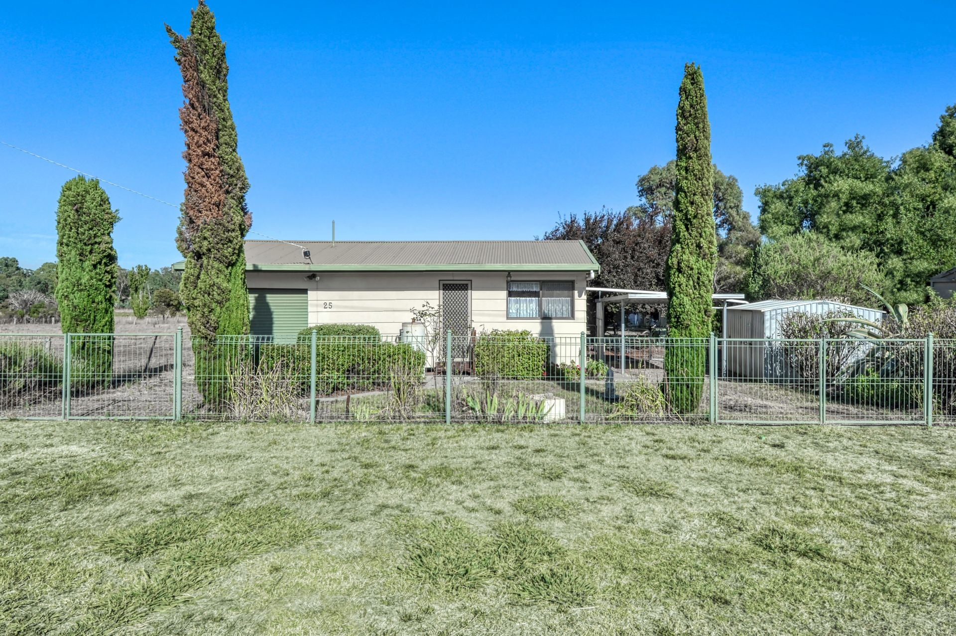 25 Lansdowne Street, Talbot - Thumbnail 2