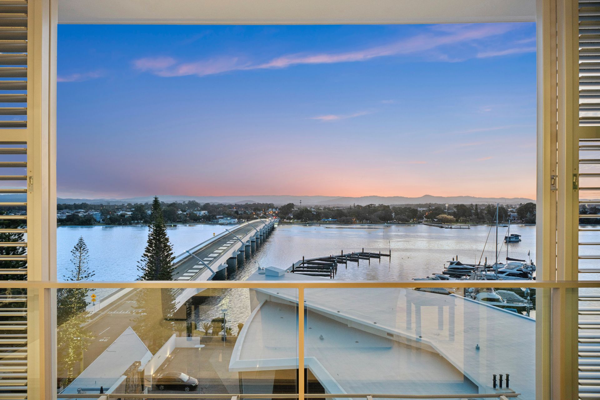 3601/2 Ephraim Island Parade, Signature In-Room Auction - Thumbnail 2