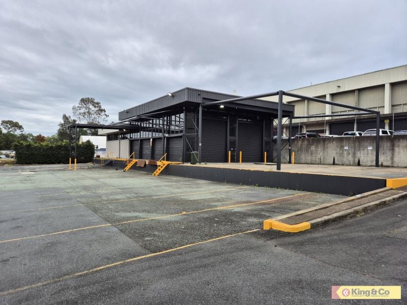 441 sqm with Huge Yard!