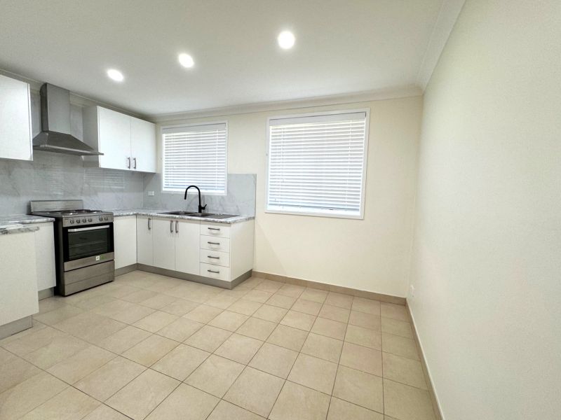 136 Buckwell Drive, Hassall Grove