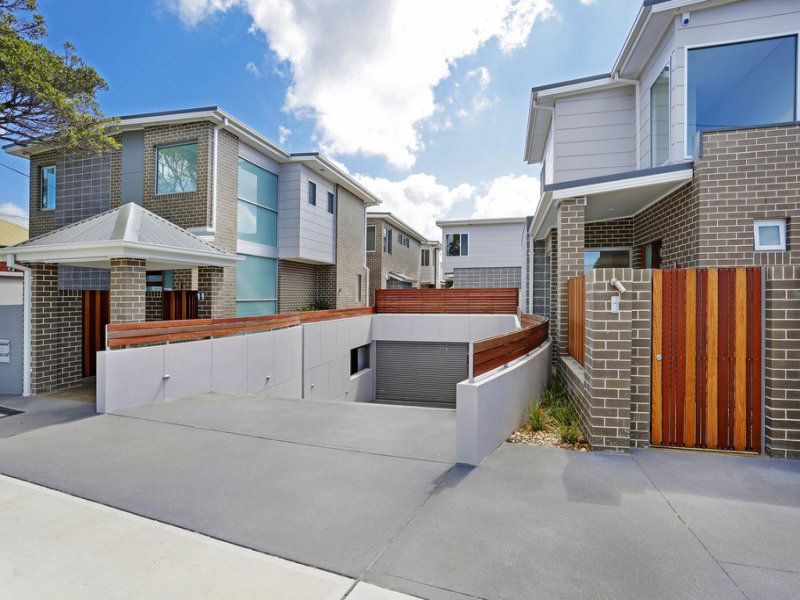 2/137 Kingsway WOOLOOWARE 2230