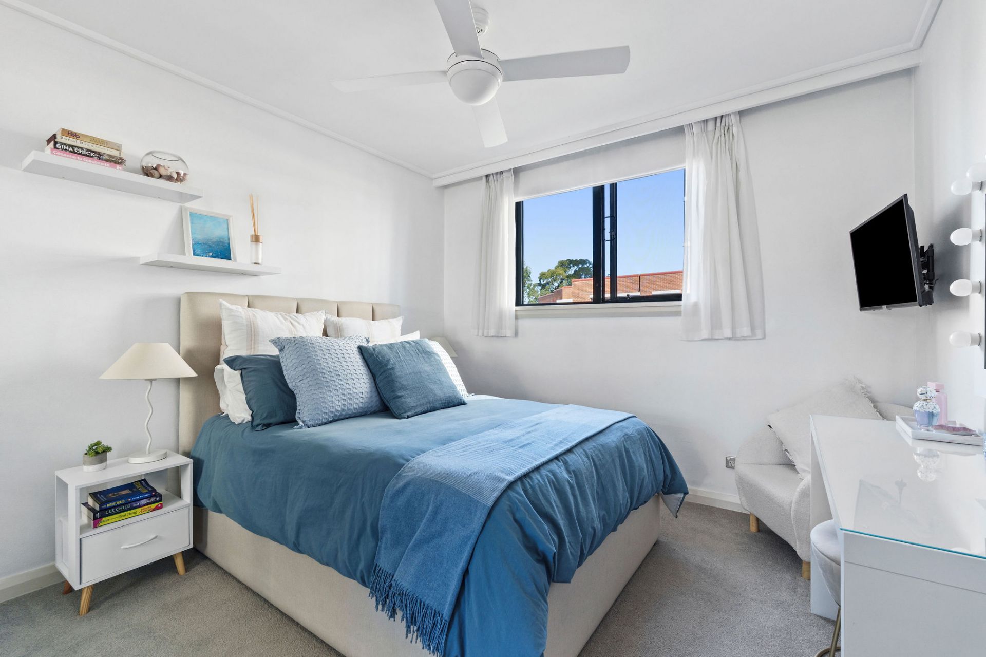 302/26 Cadigal Avenue, Pyrmont | Morton