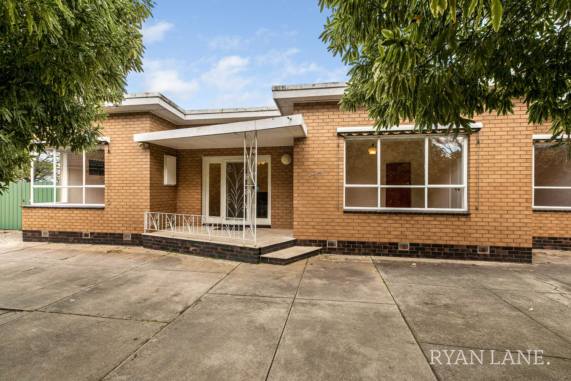 1 Gloucester Court Seaholme VIC, Seaholme - Thumbnail 4