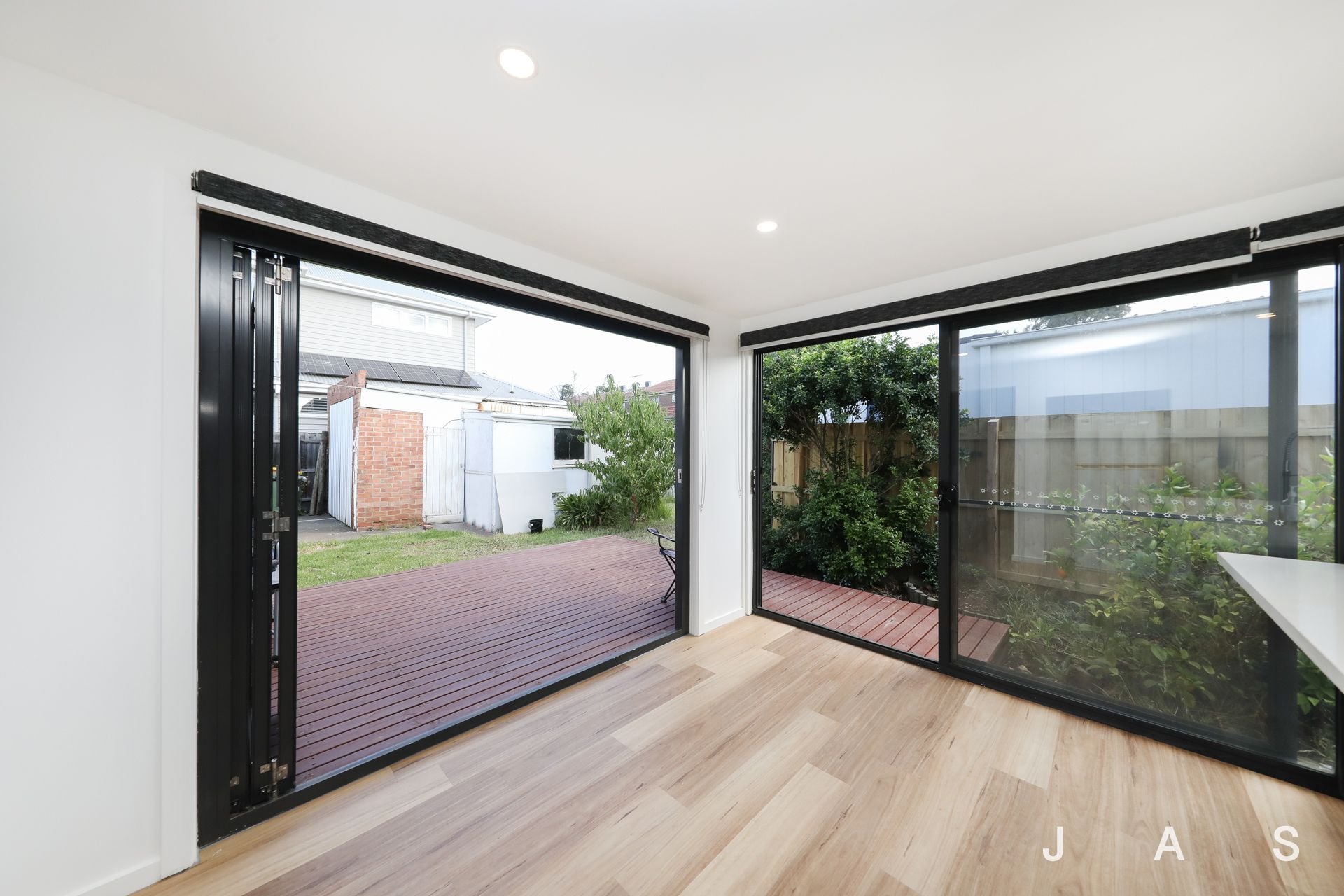 8 Burns Street Maidstone VIC, Maidstone - Thumbnail 4