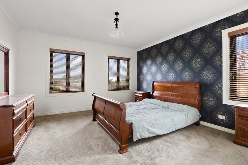 10 Grovedale Close, Thomastown