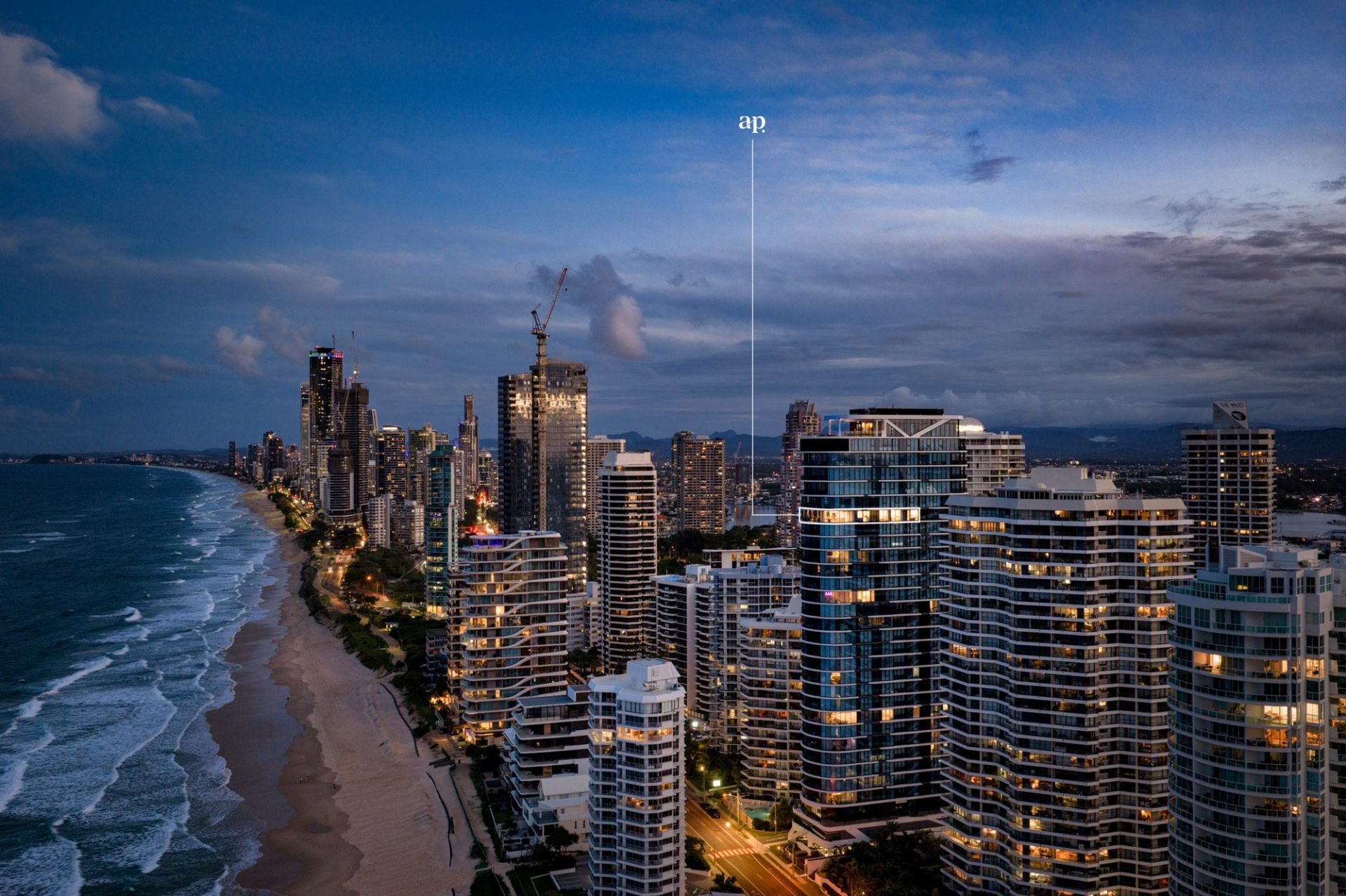 2401/3552 Main Beach Parade, Main Beach - Thumbnail 5