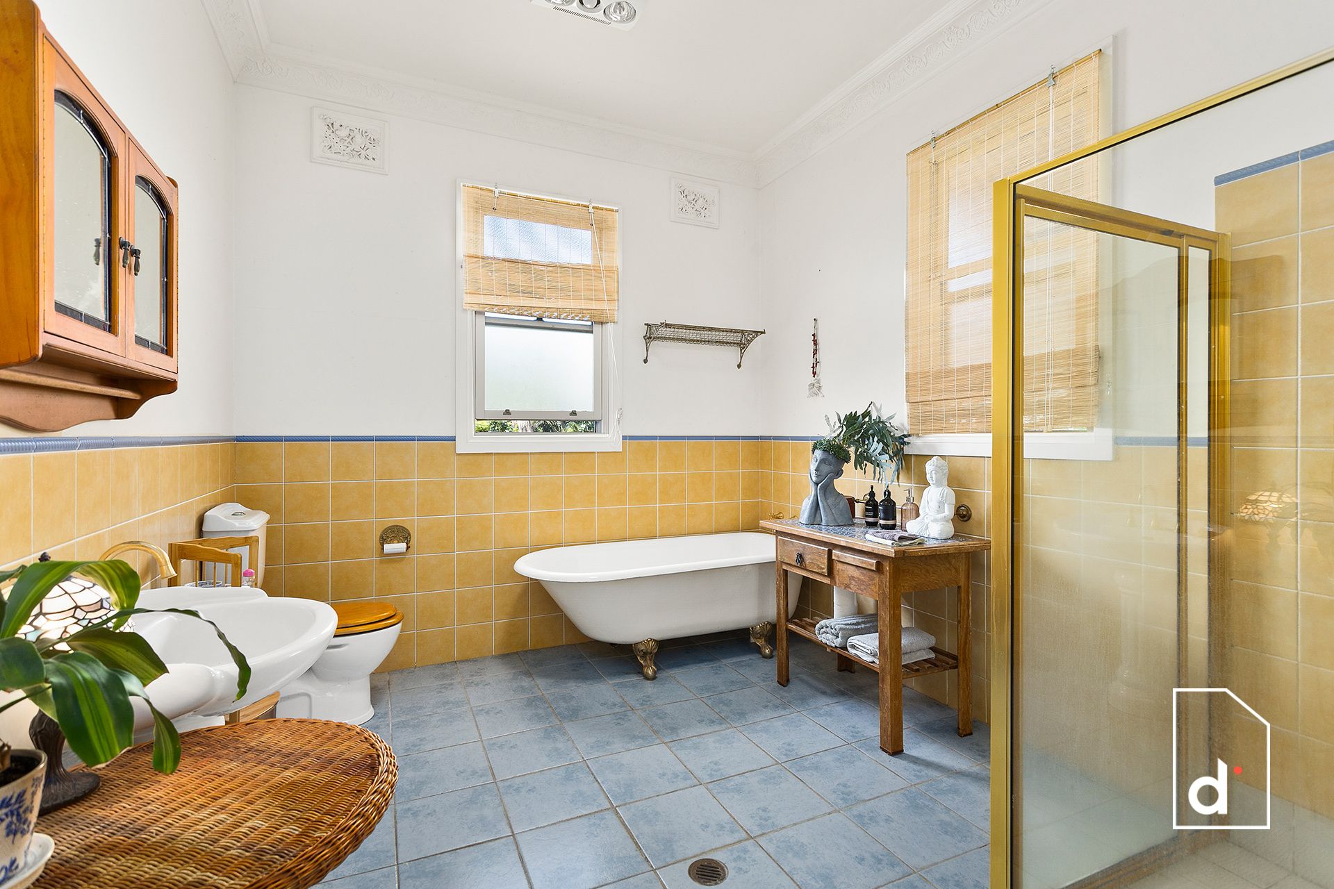 36 Mountain Avenue, Woonona NSW