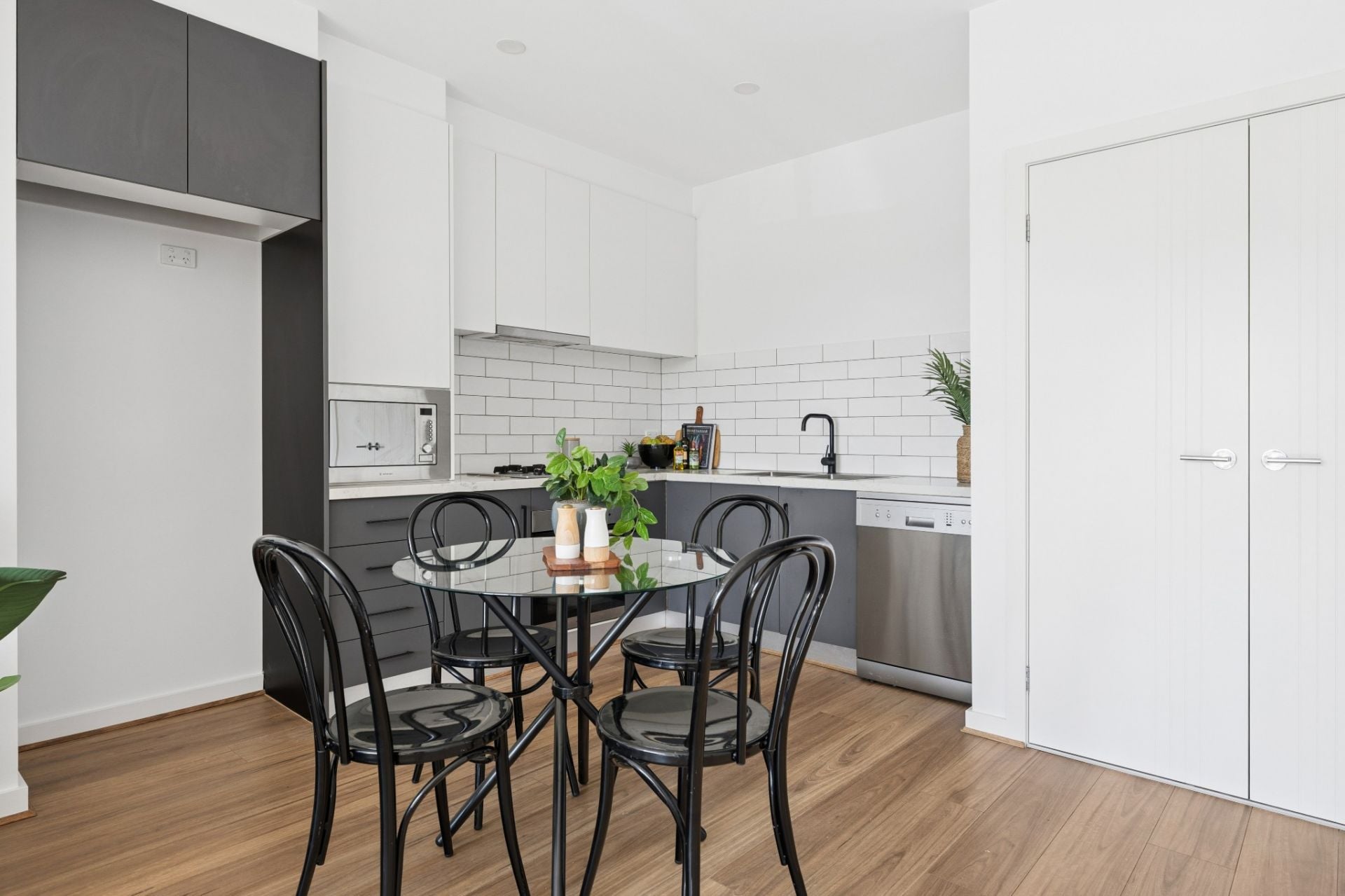 Contemporary Elegance And Low-Maintenance Luxury