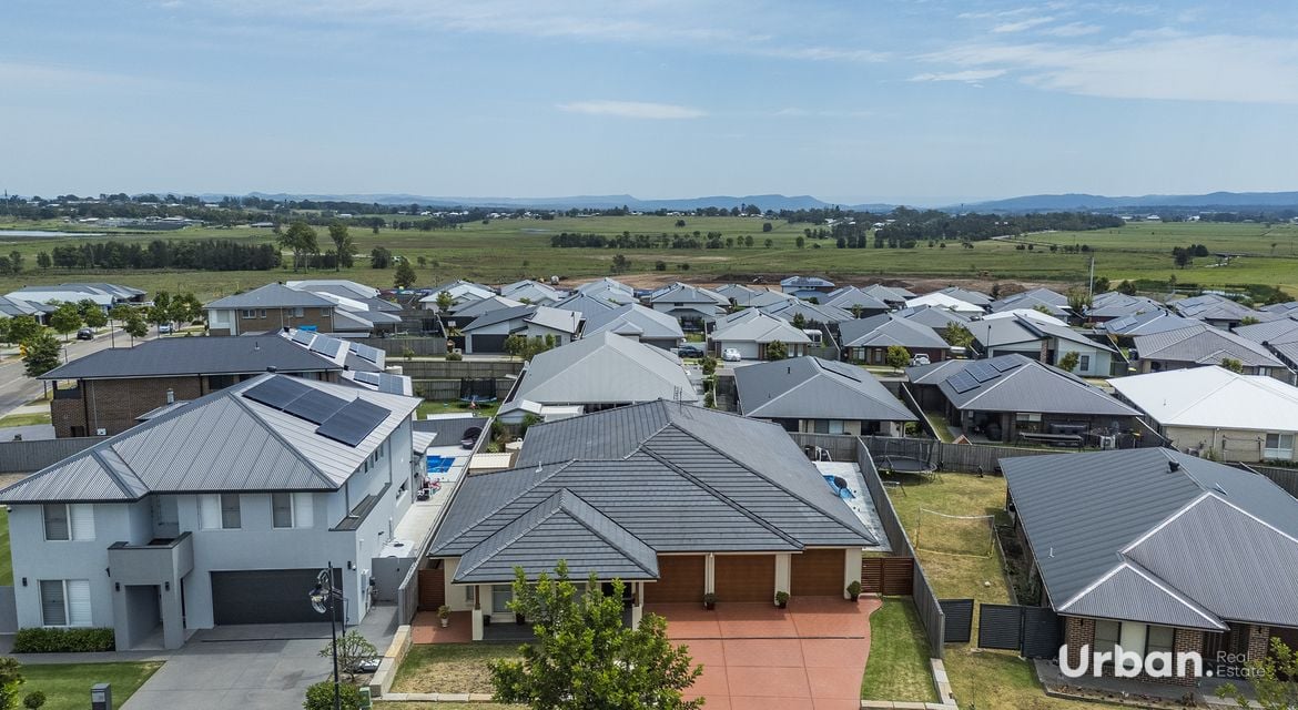 Chisholm 283 Settlers Boulevard