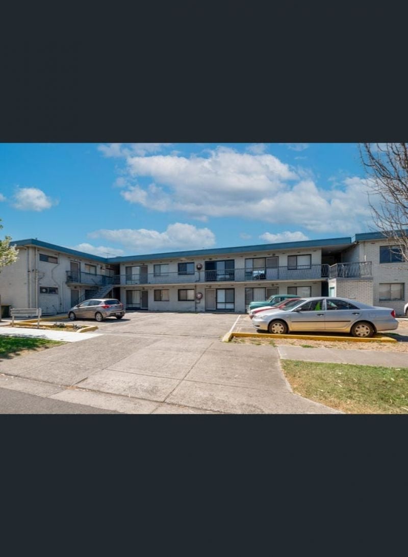 8/13 Church Street, Campbellfield