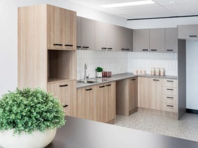 FUNCTIONAL OFFICE - PRICED TO LEASE!