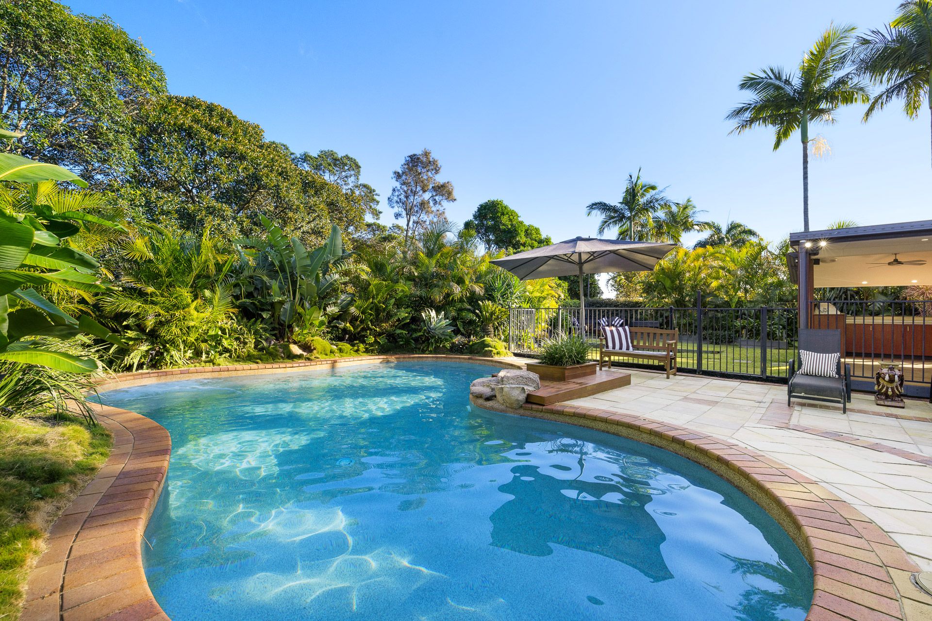 $ 1,925,000, Broadbeach Waters - Thumbnail 8