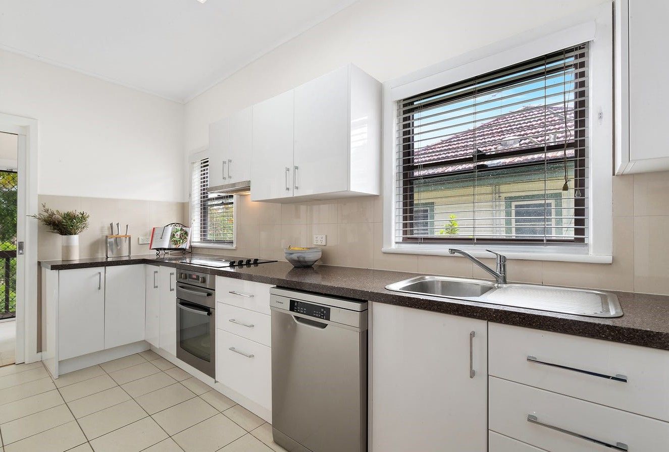 19 Beresford Road, Thornleigh, Thornleigh - Thumbnail 4
