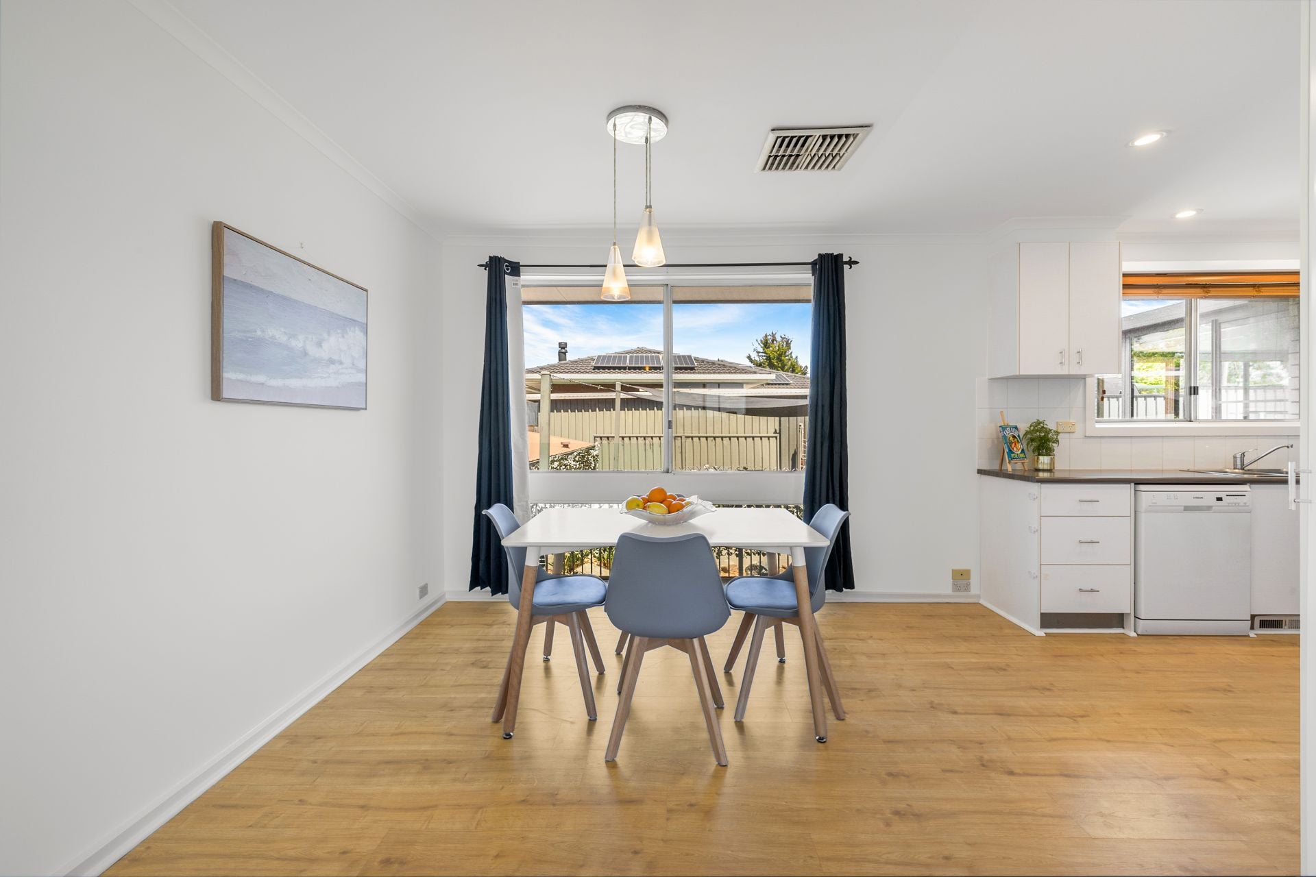 1 Pindari Crescent Queanbeyan NSW, Queanbeyan - Thumbnail 5