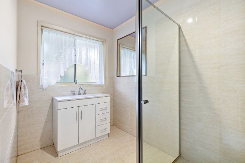 5 Kangaroo Terrace, South Morang