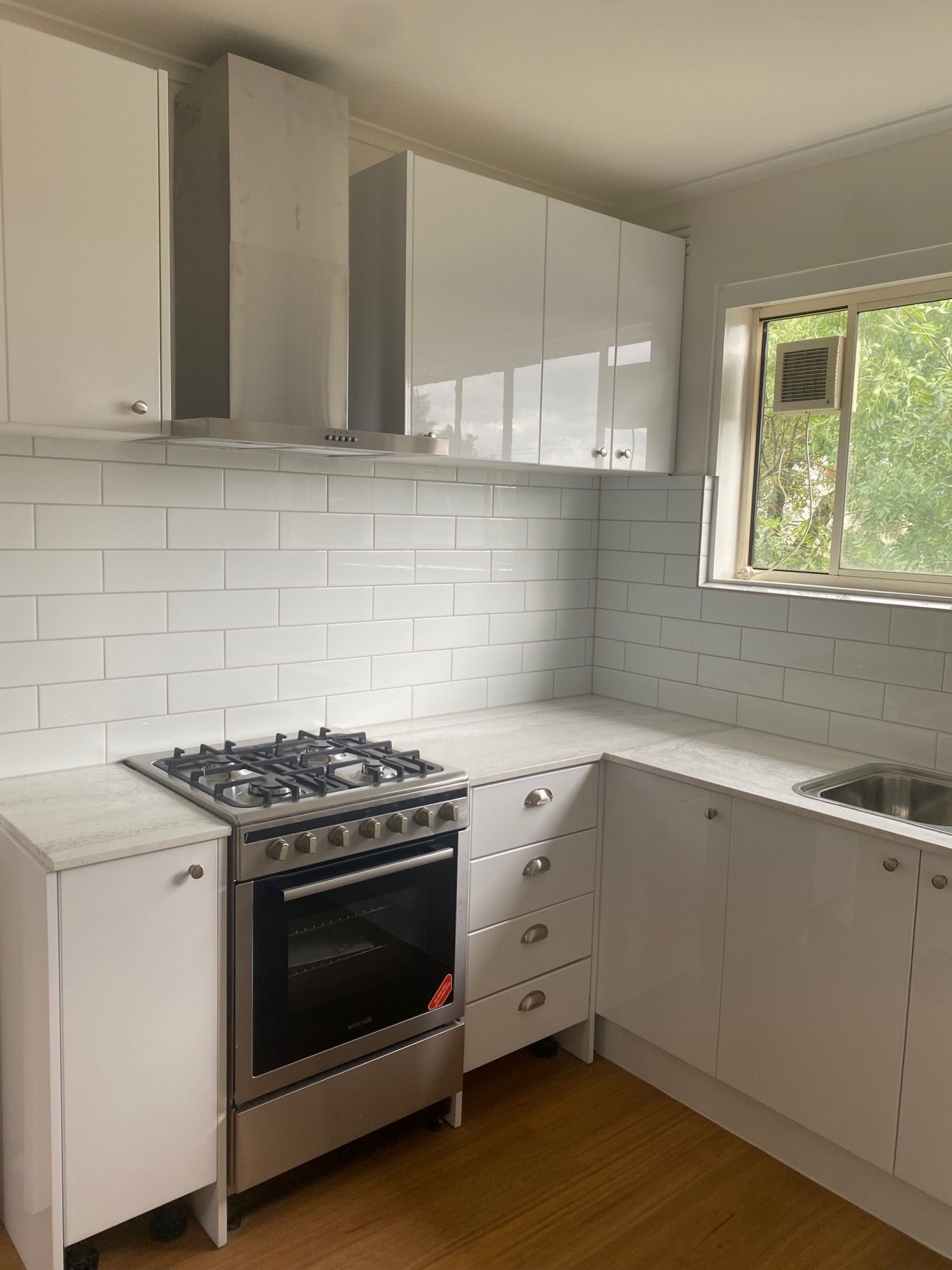 MODERN TWO BEDROOM TWO CAR SPACES