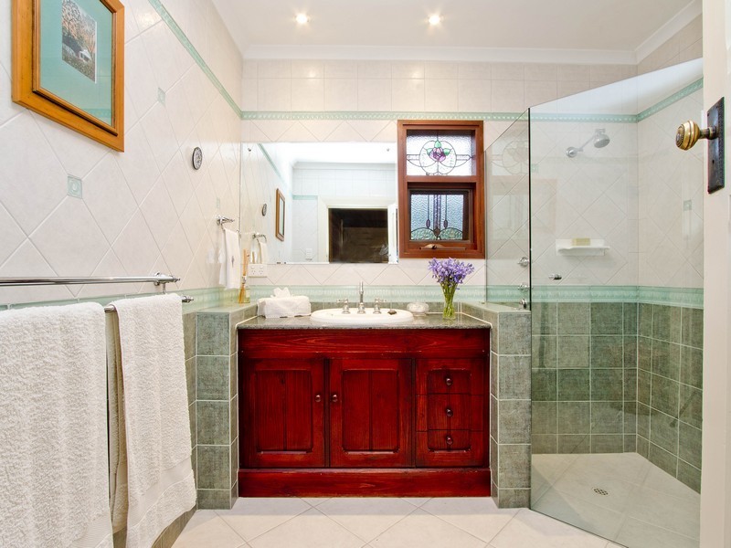 8 Wonoka Street Eden Hills 5050