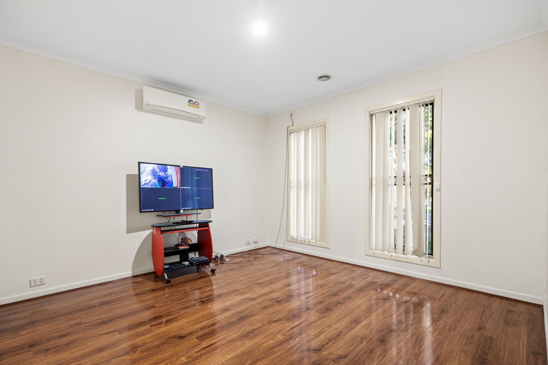 15 Kings Domain, Caroline Springs - Thumbnail 7