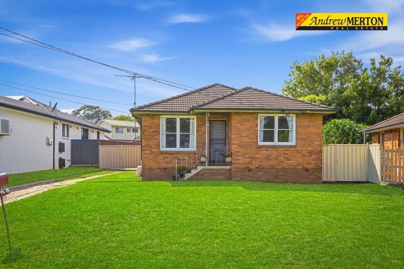 7 Moresby Crescent, Whalan