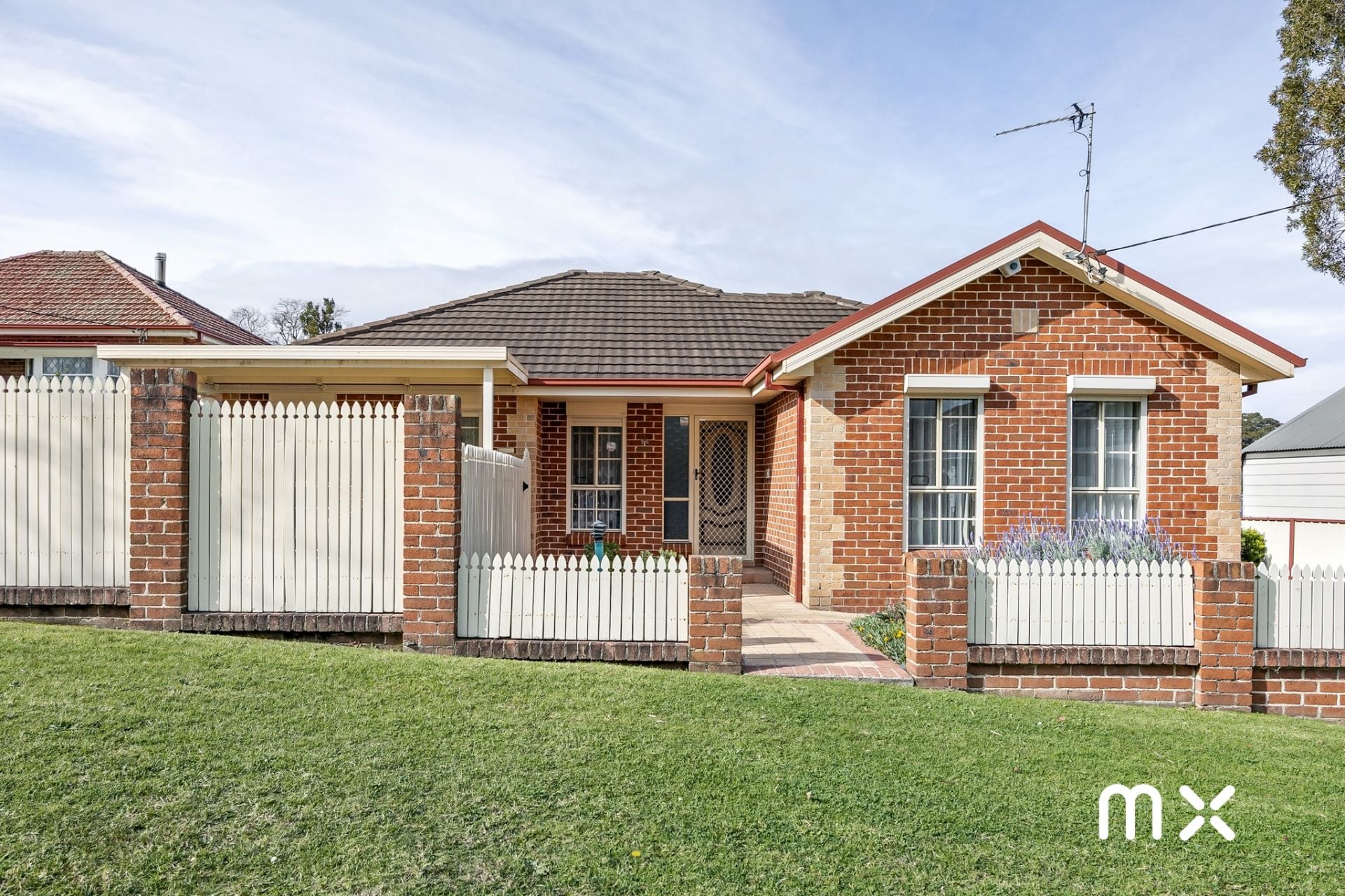 1/39 Dempster Street, West Wollongong - Image 1