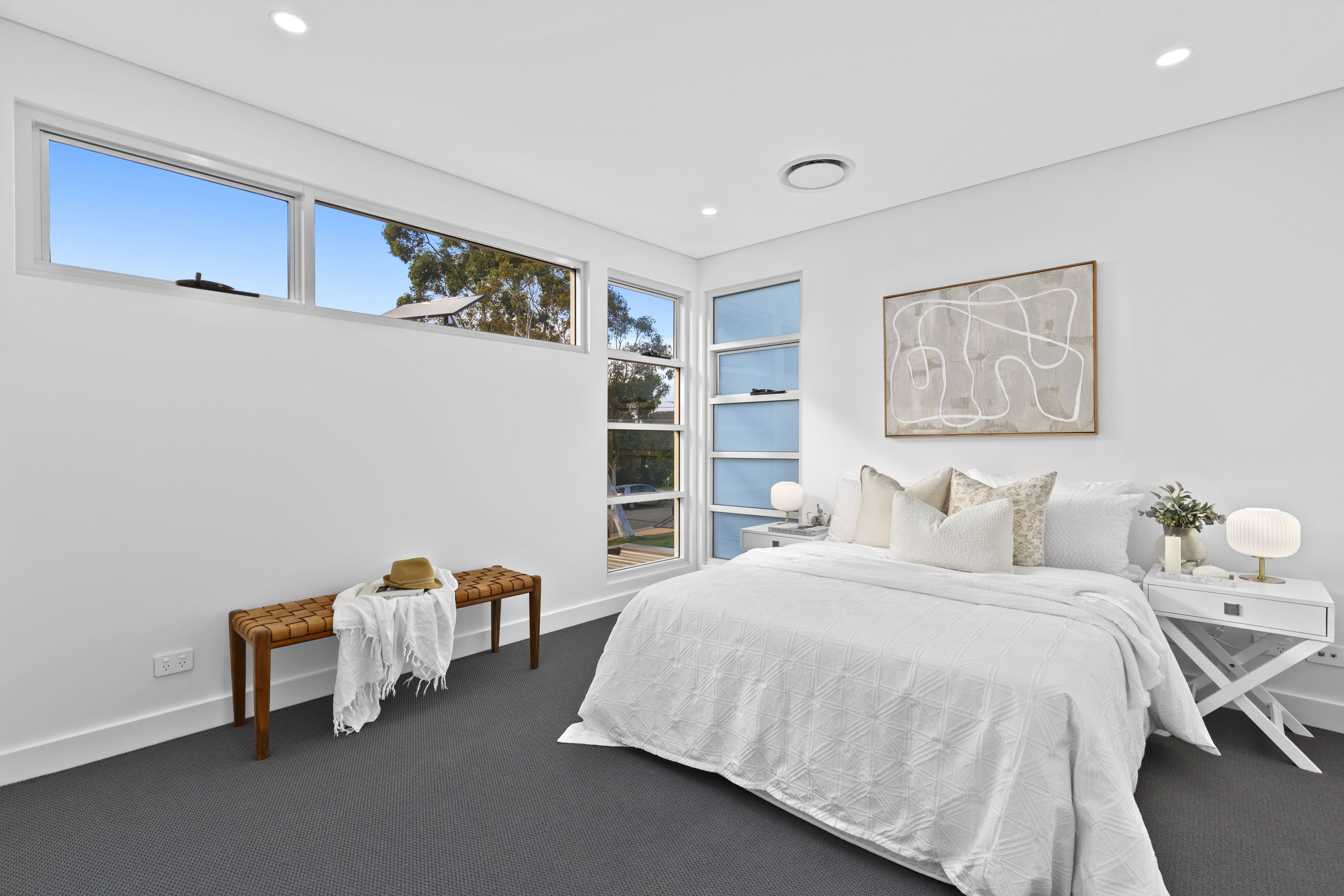 1/99 Yathong Road CARINGBAH 2229