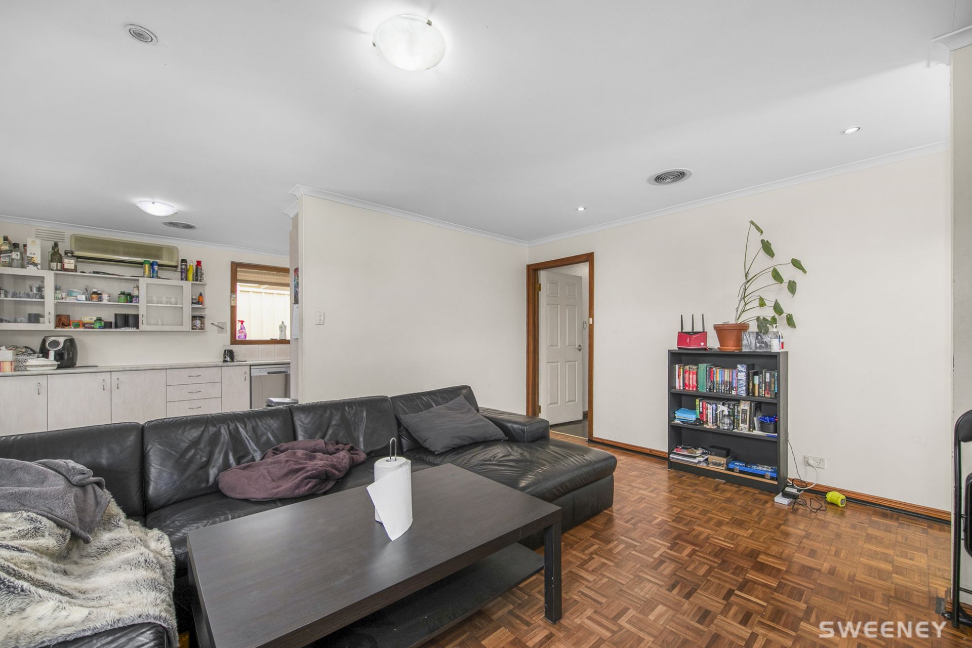 2 Wiltshire Court, Altona Meadows - Thumbnail 6