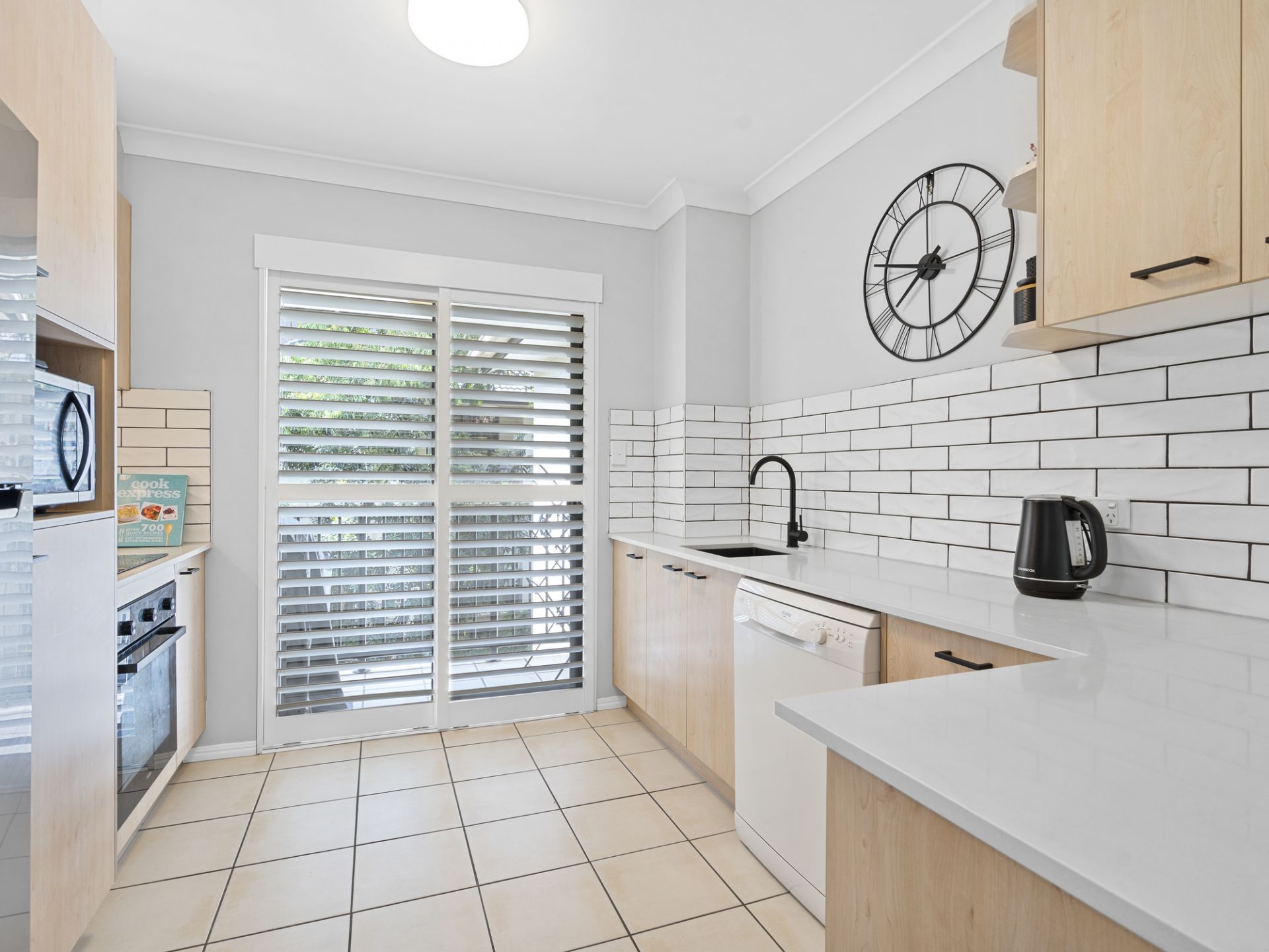 93/14-26 Markeri Street, Mermaid Beach - Thumbnail 7