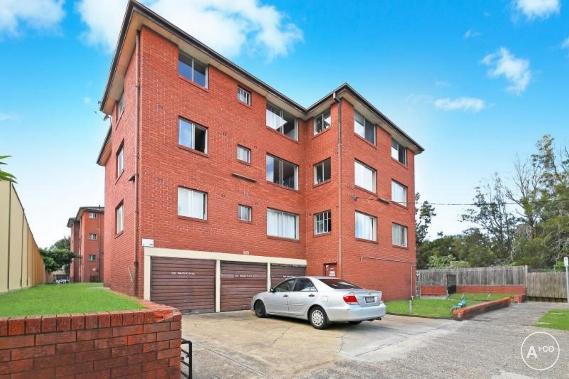15/19 Livingstone Avenue, Botany, Botany - Thumbnail 2
