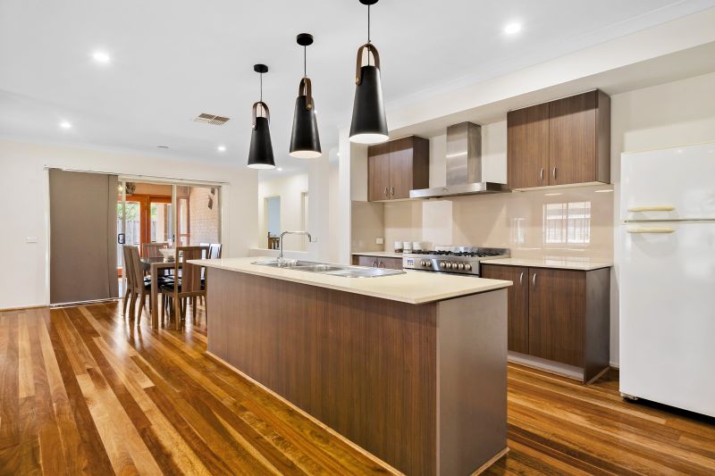 35 Suncroft Drive, Lalor