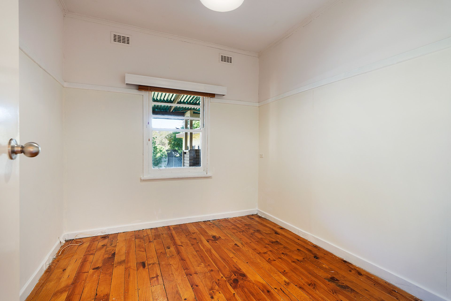 21 Richards Road, Castlemaine - Thumbnail 8