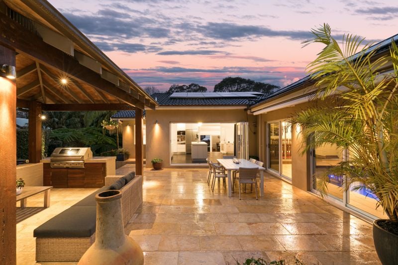 2A Bruce Avenue CARINGBAH SOUTH 2229