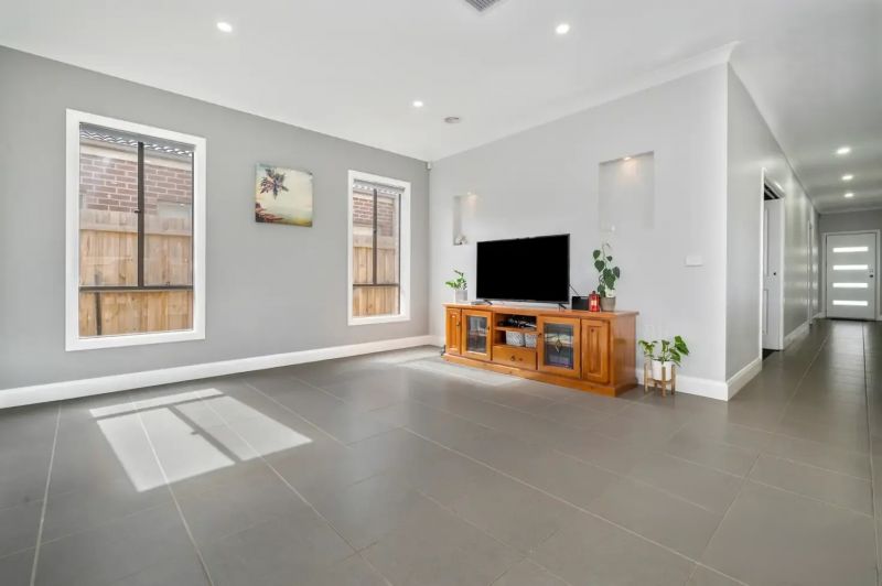 99 Claret Ash Boulevard, Harkness VIC, Harkness - Thumbnail 3