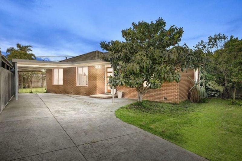 28 Brentwood Avenue, Lalor