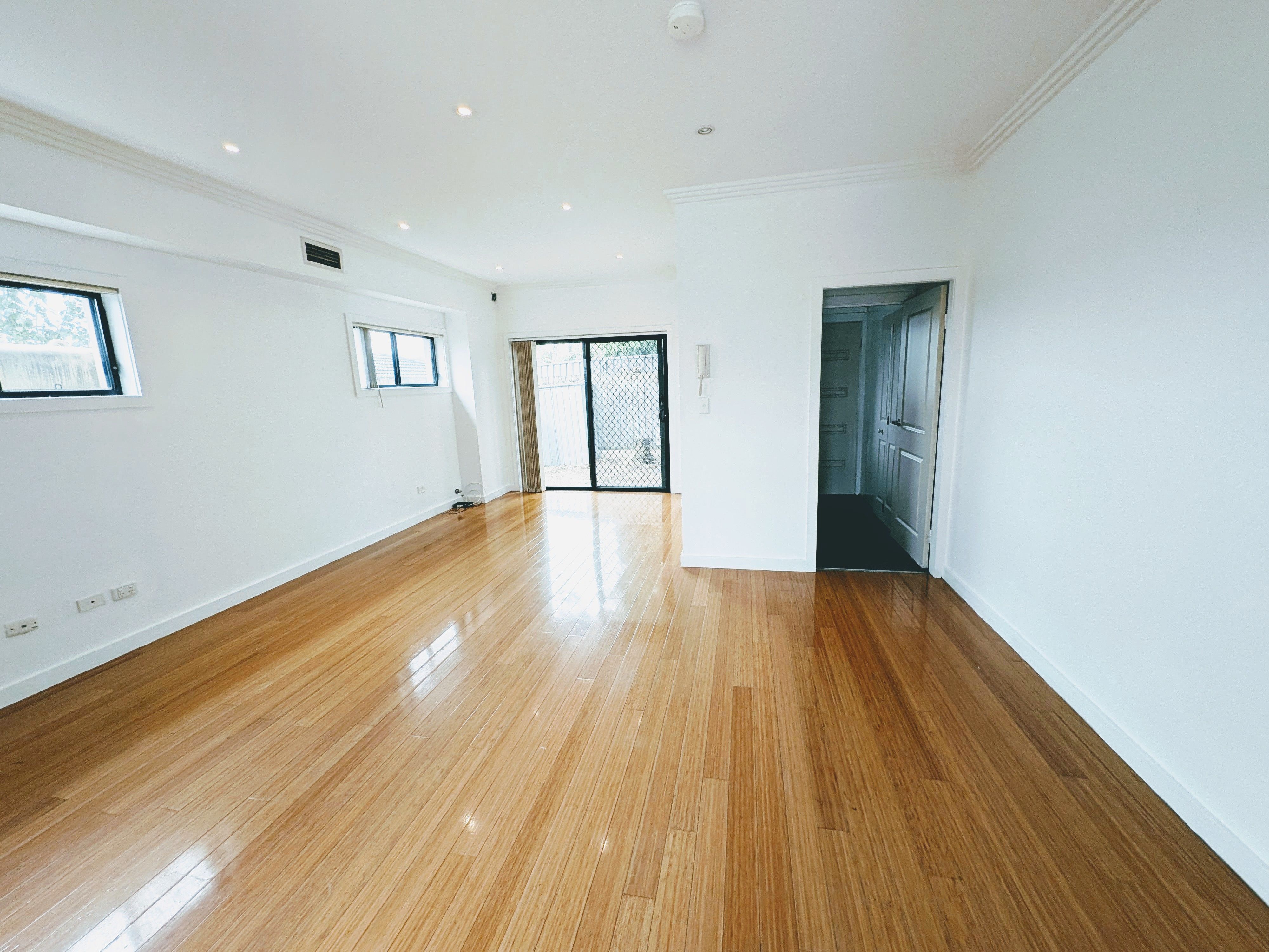 2/88 Arthur Street, Rosehill, Rosehill - Thumbnail 3