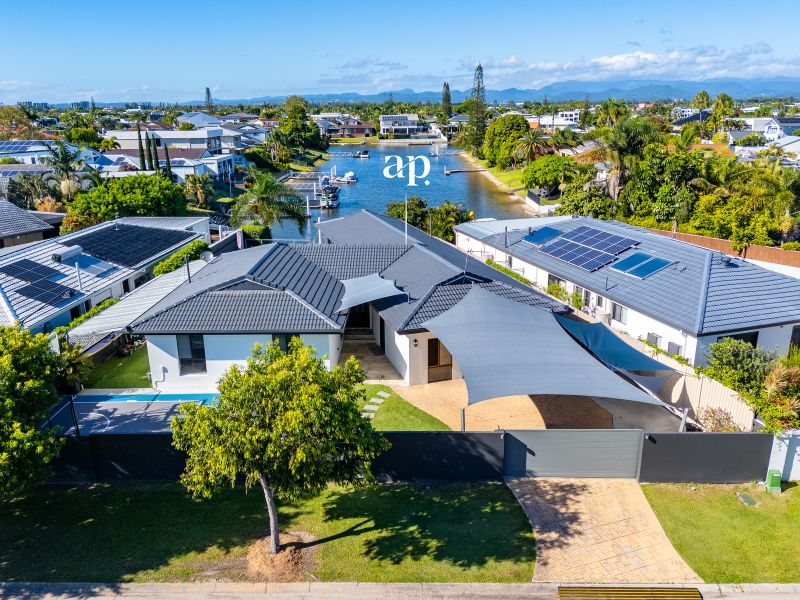 $ 2,080,000, Sorrento - Thumbnail 3