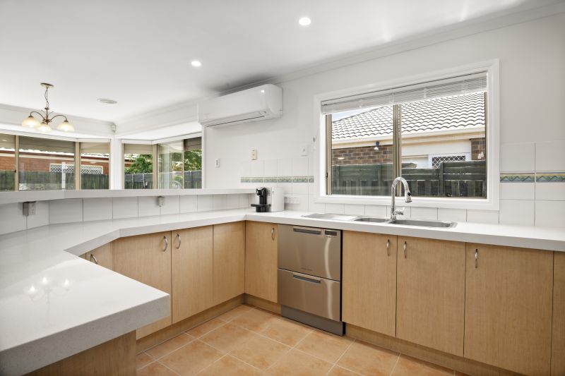 56 Sandover Drive, Roxburgh Park