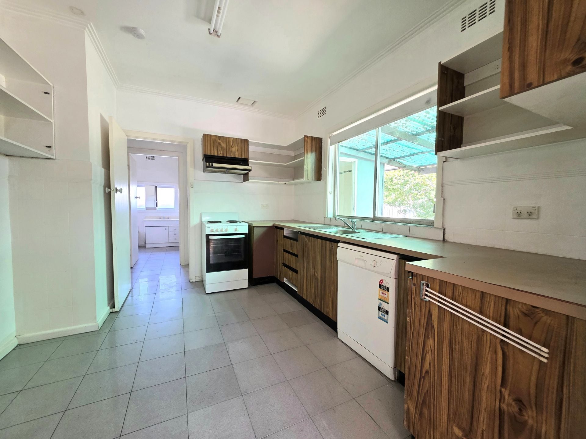 79 Civic Parade, Altona - Thumbnail 8