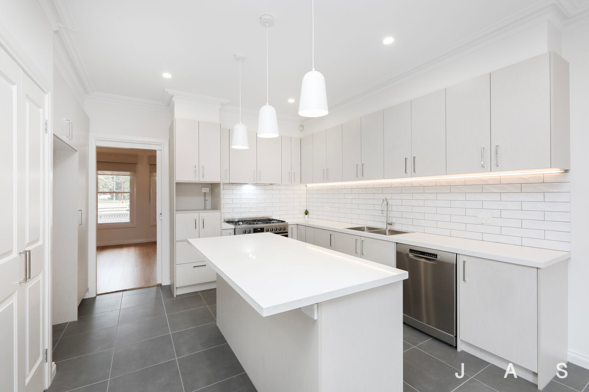 14 John Liston Drive Newport VIC, Newport - Thumbnail 3