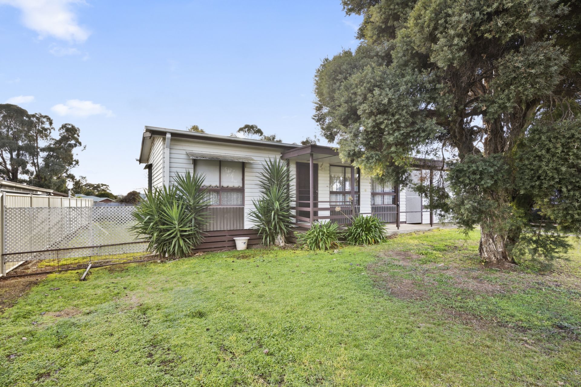 8 Holyrood Street, Maryborough - Thumbnail 2