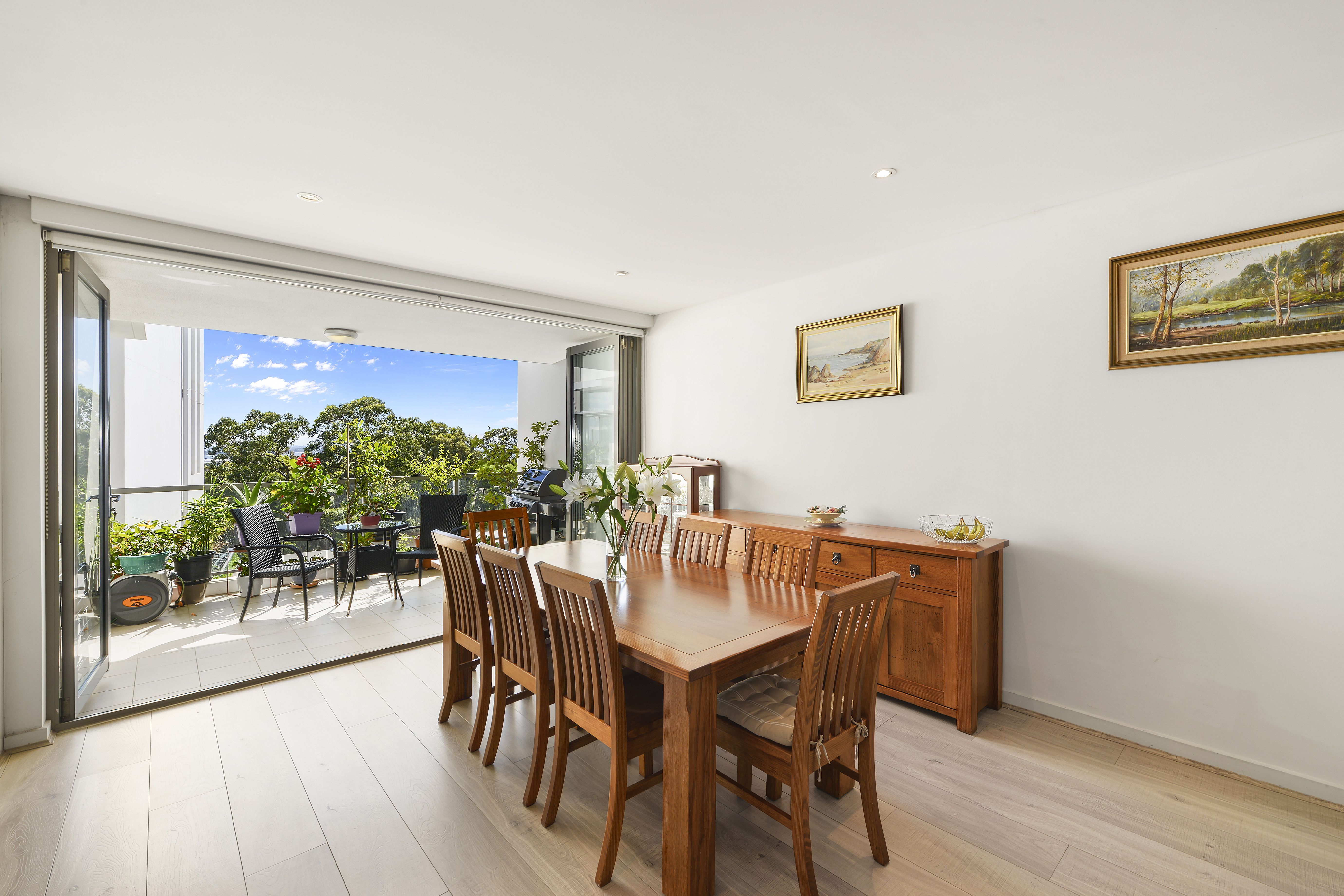 17/277 Kingsway CARINGBAH 2229