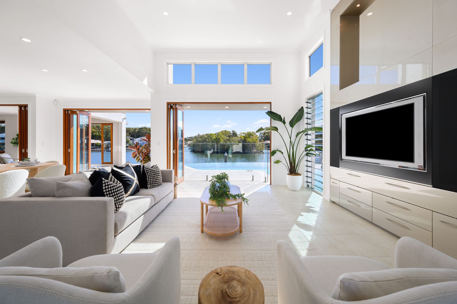 26 Buccaneer Way, Coomera Waters QLD 4209, Coomera - Thumbnail 4