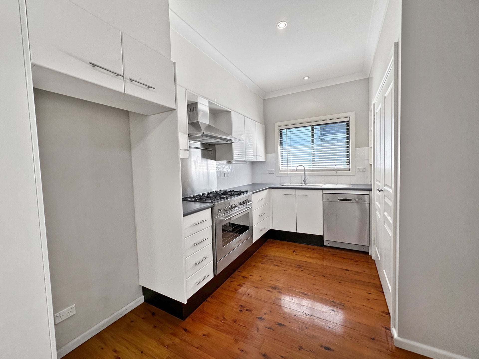 62 Mount Ettalong Road, Umina Beach, Umina Beach - Thumbnail 3