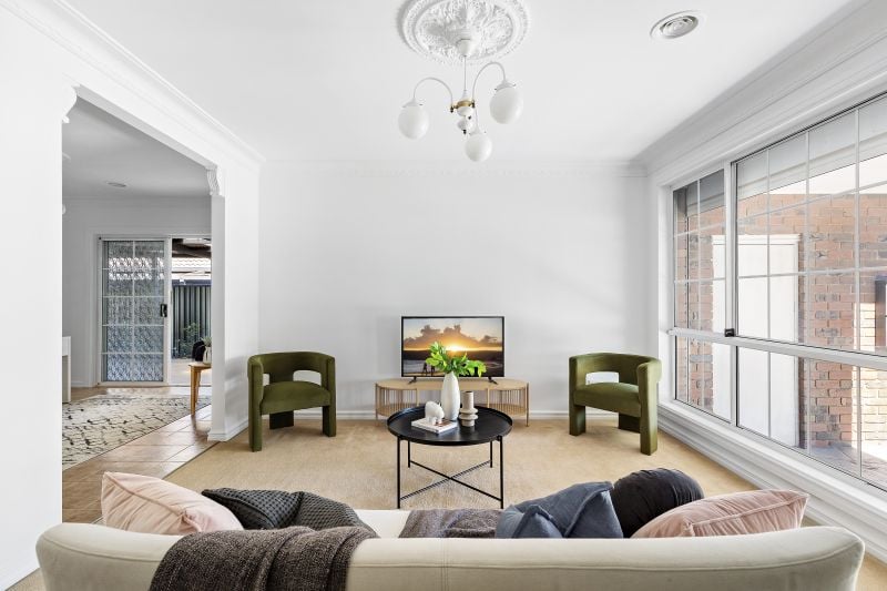 81 Woolnough Drive, Mill Park