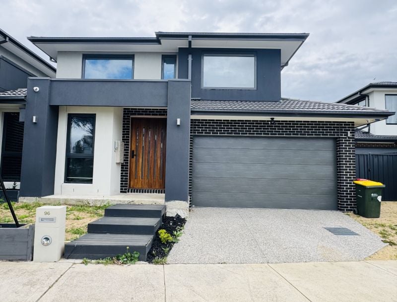 96 The Parade, Wollert