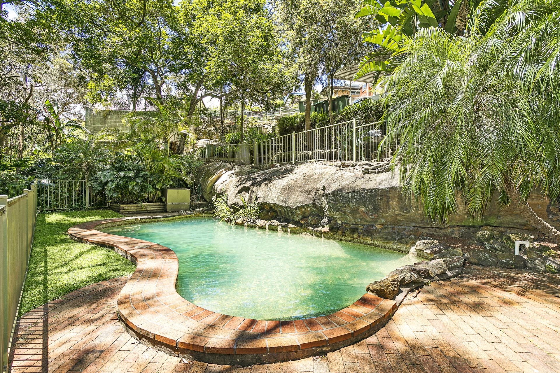 13 Stirling Avenue Kirrawee NSW, Kirrawee - Thumbnail 5